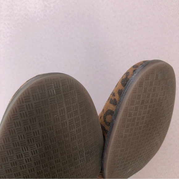 CLARKS TRISH STYLE WOMENS LEATHER SLIP-ON VENETIAN LOAFERS 7 - Picture 13 of 15